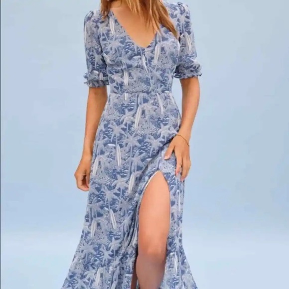 Reformation Nantes Tropical Ruffle Slit Midi Dress in Bali Print Blue - Picture 4 of 10